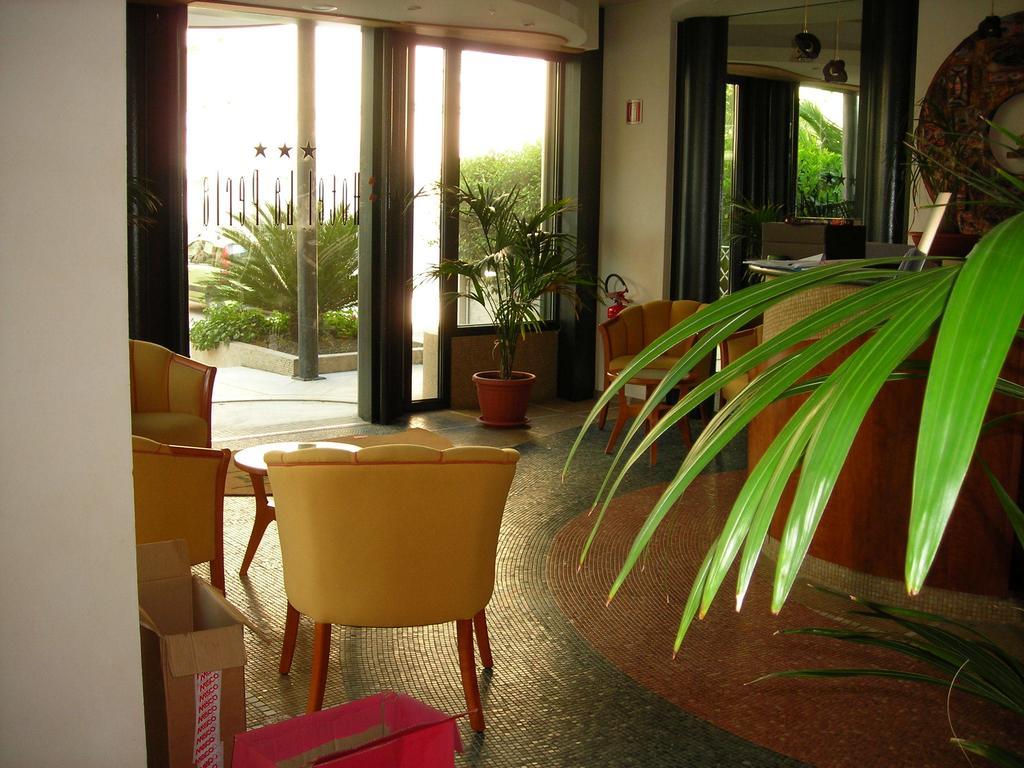 La Perla B&B Hotel 로세토데글리아브루찌 외부 사진