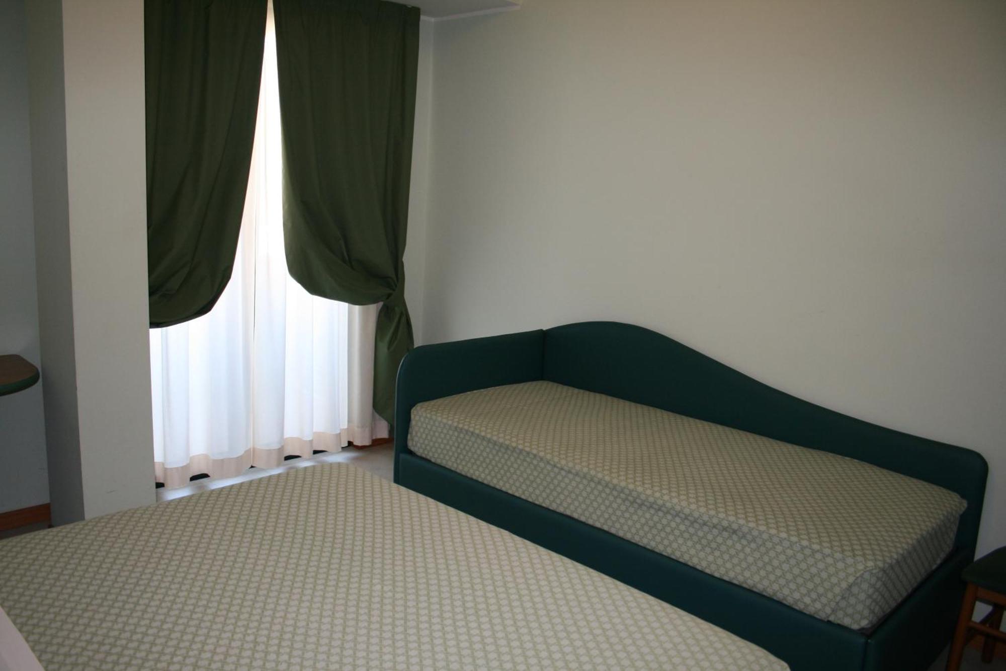 La Perla B&B Hotel 로세토데글리아브루찌 외부 사진