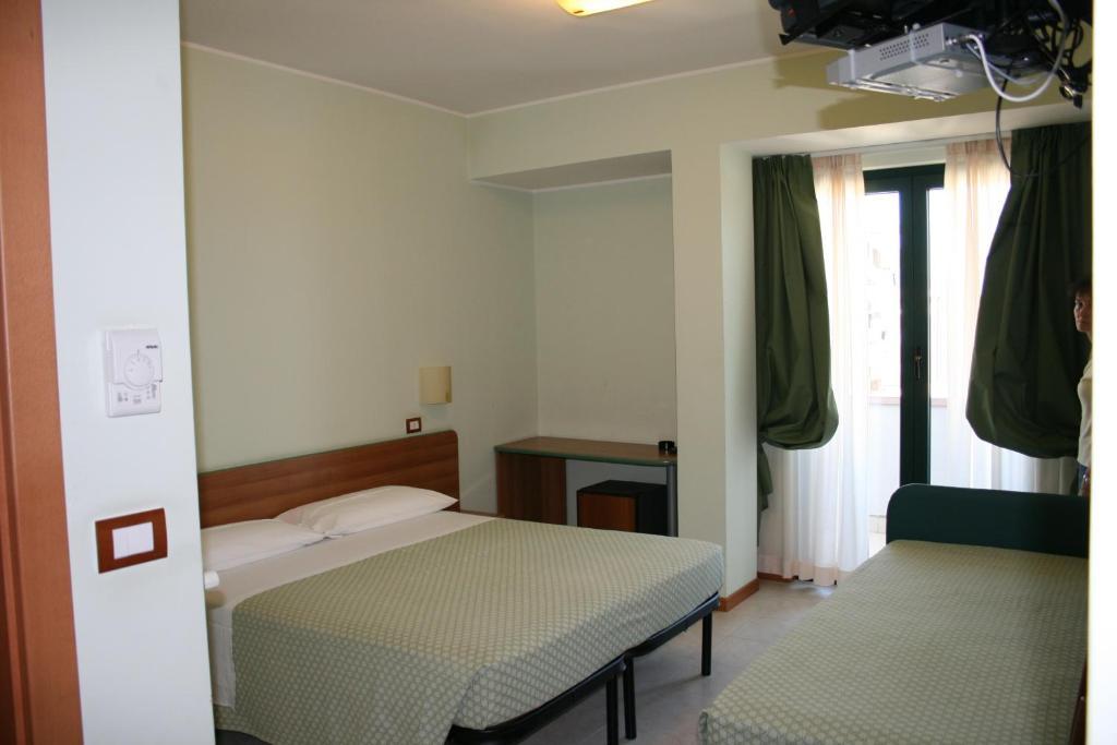 La Perla B&B Hotel 로세토데글리아브루찌 객실 사진